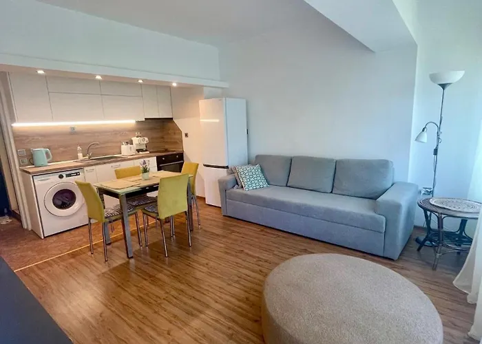 Park Apartment